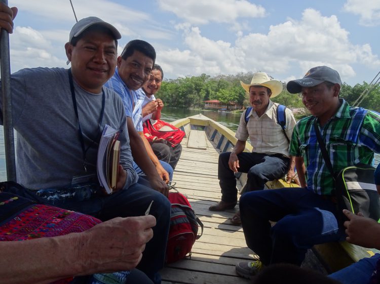 Soutien à la formation de promoteurs-trices de santé pour développer l’accès aux soins au Petén